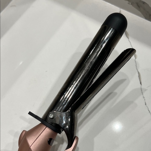 Infrared Curling Iron by Aria Beauty for Sephora Collection - Picture 6 of 7